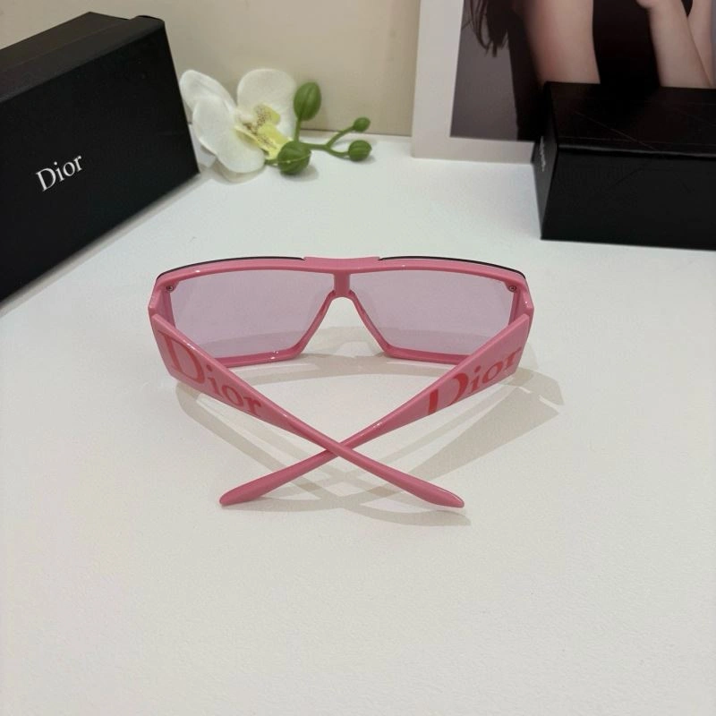 Sustainable Christian Dior Sunglasses 278648