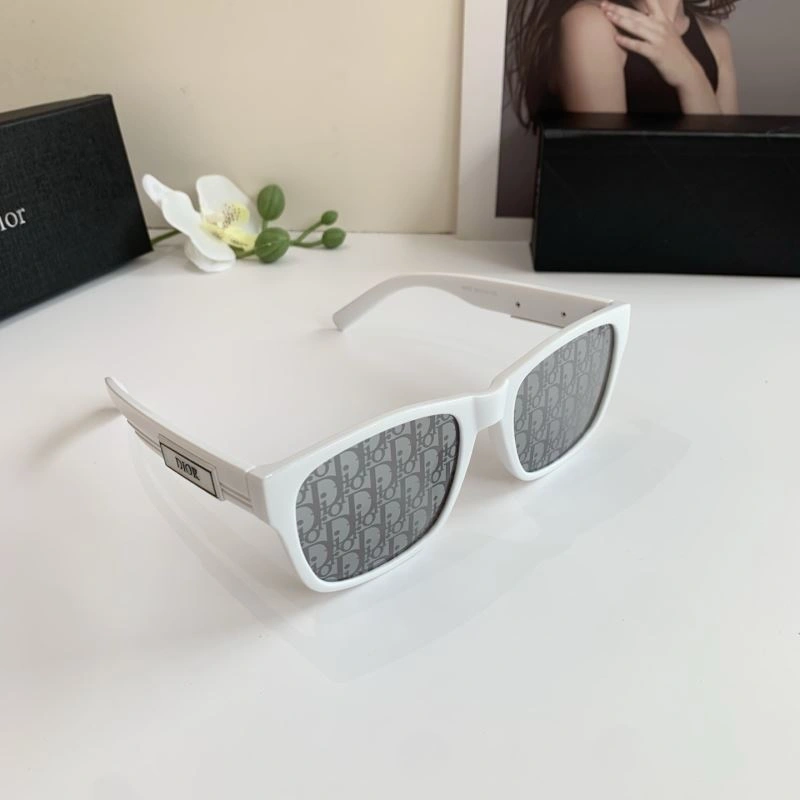 Christian Dior Sunglasses Lightweight 278646