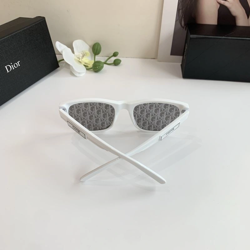 Christian Dior Sunglasses Lightweight 278646