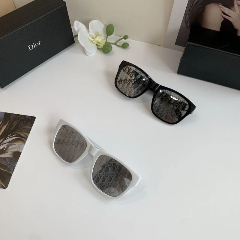 Christian Dior Sunglasses Lightweight 278646