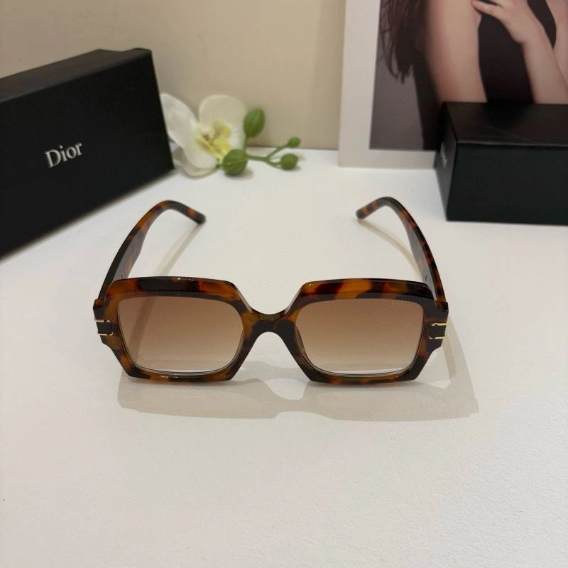 Christian Dior Sunglasses OdorResistant 278622