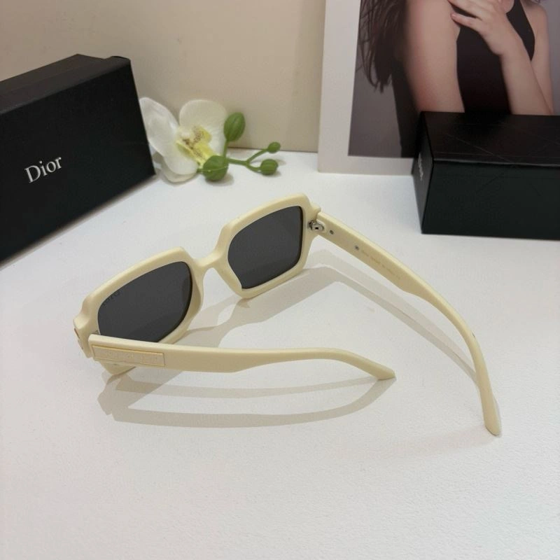 Christian Dior Sunglasses SmartChoice 278637
