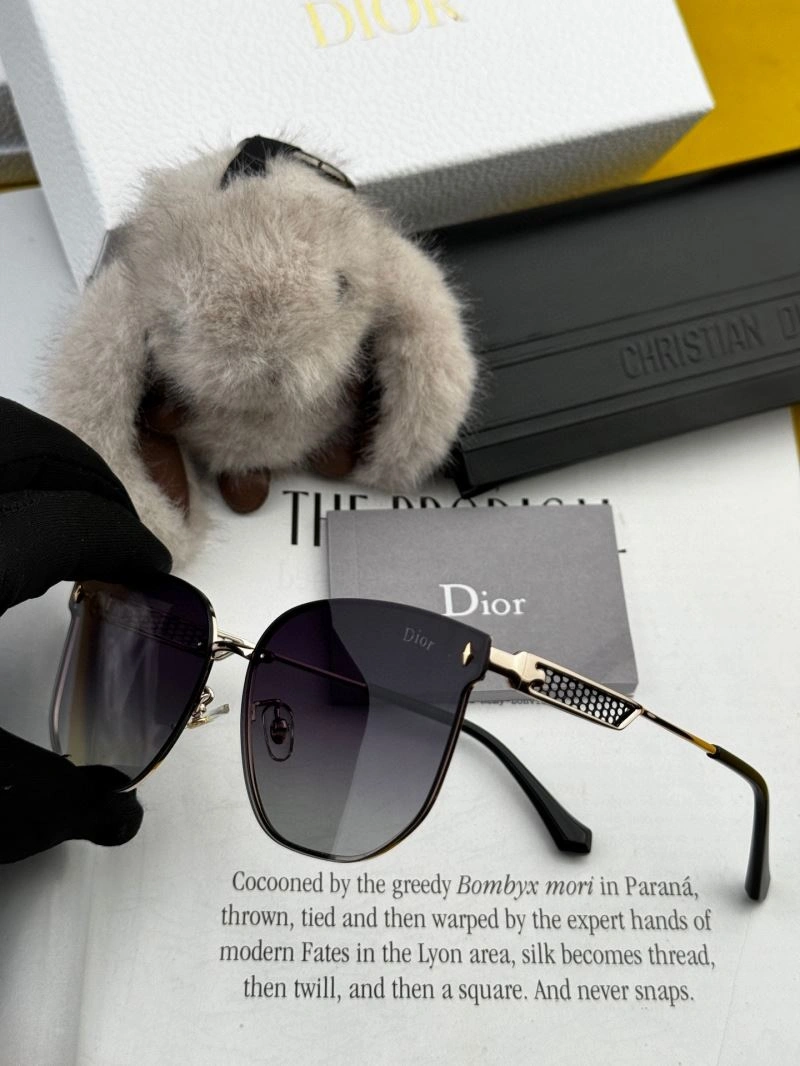 Classic Christian Dior Sunglasses 278879