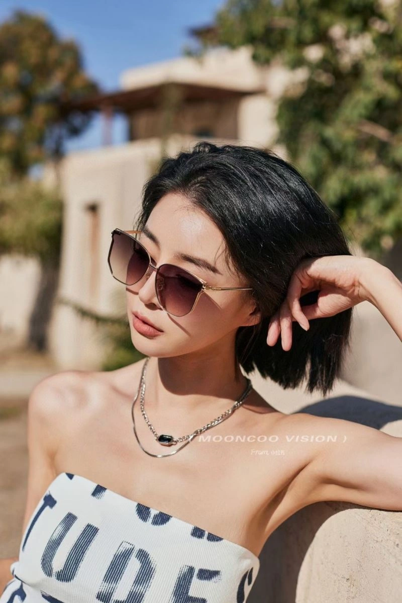 Lightweight Christian Dior Sunglasses 278866