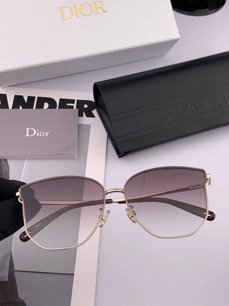 Lightweight Christian Dior Sunglasses 278866