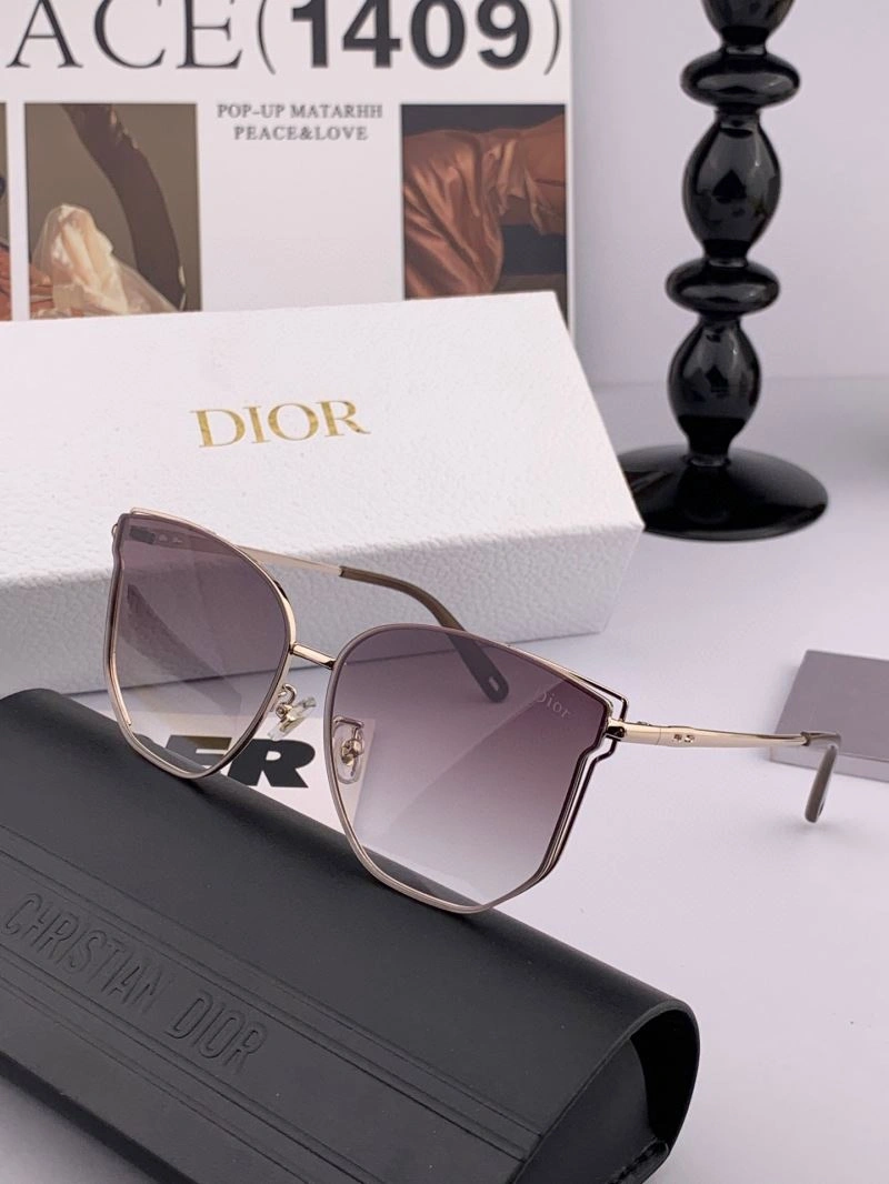 Lightweight Christian Dior Sunglasses 278866