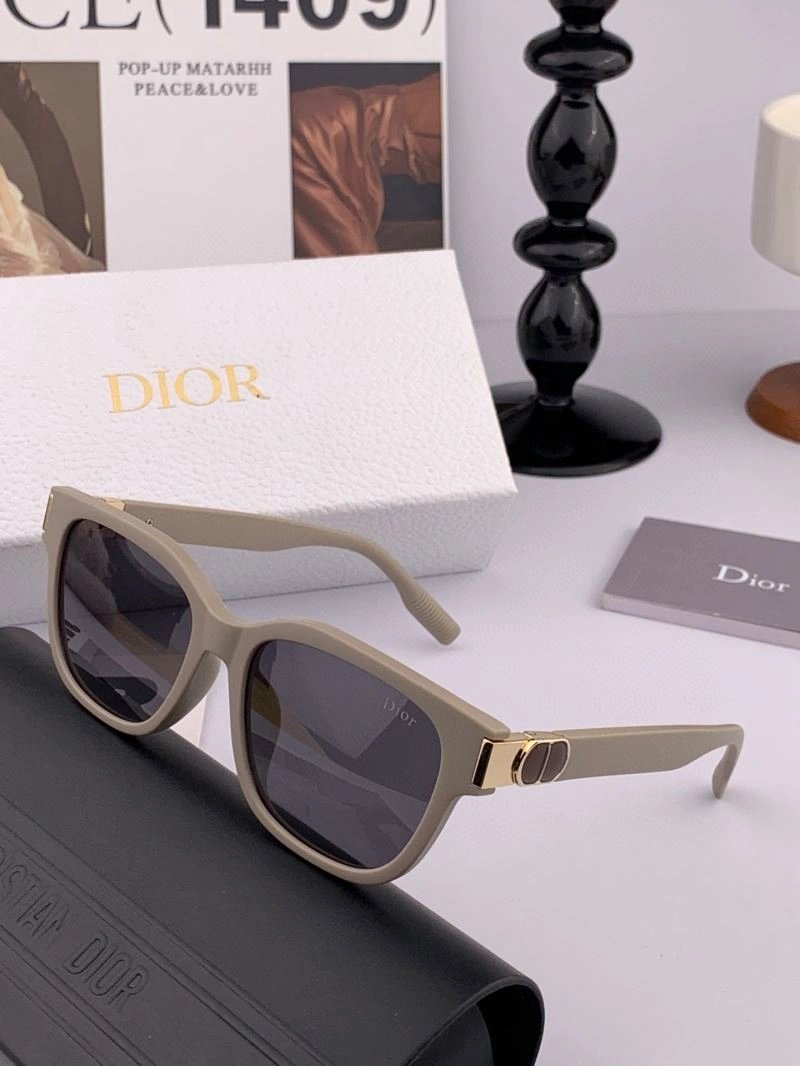 Christian Dior Sunglasses DailyWear 278876
