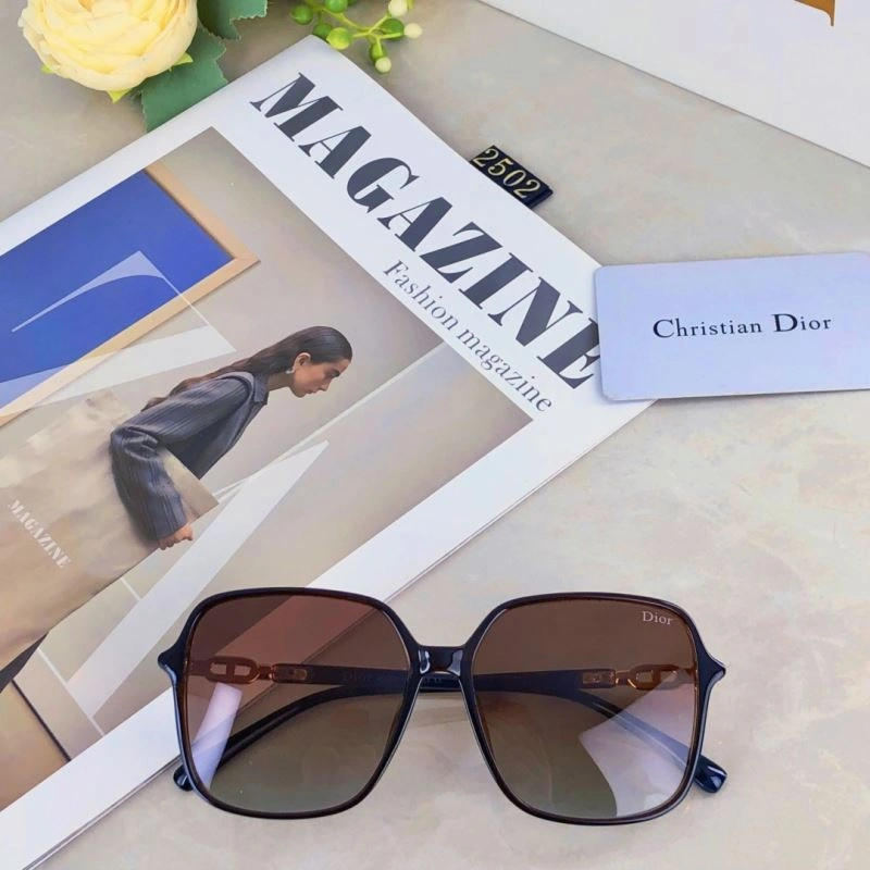 Christian Dior Sunglasses Resilient 278873