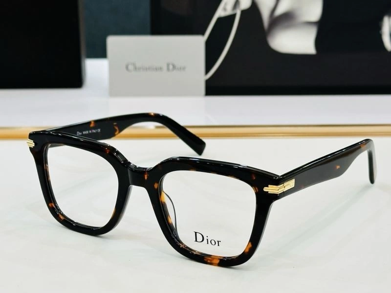 Fashionable Christian Dior Sunglasses 278889