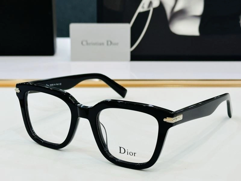 Fashionable Christian Dior Sunglasses 278889