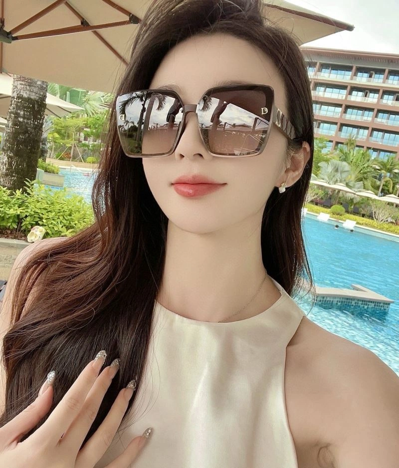 Christian Dior Sunglasses Contemporary 278880
