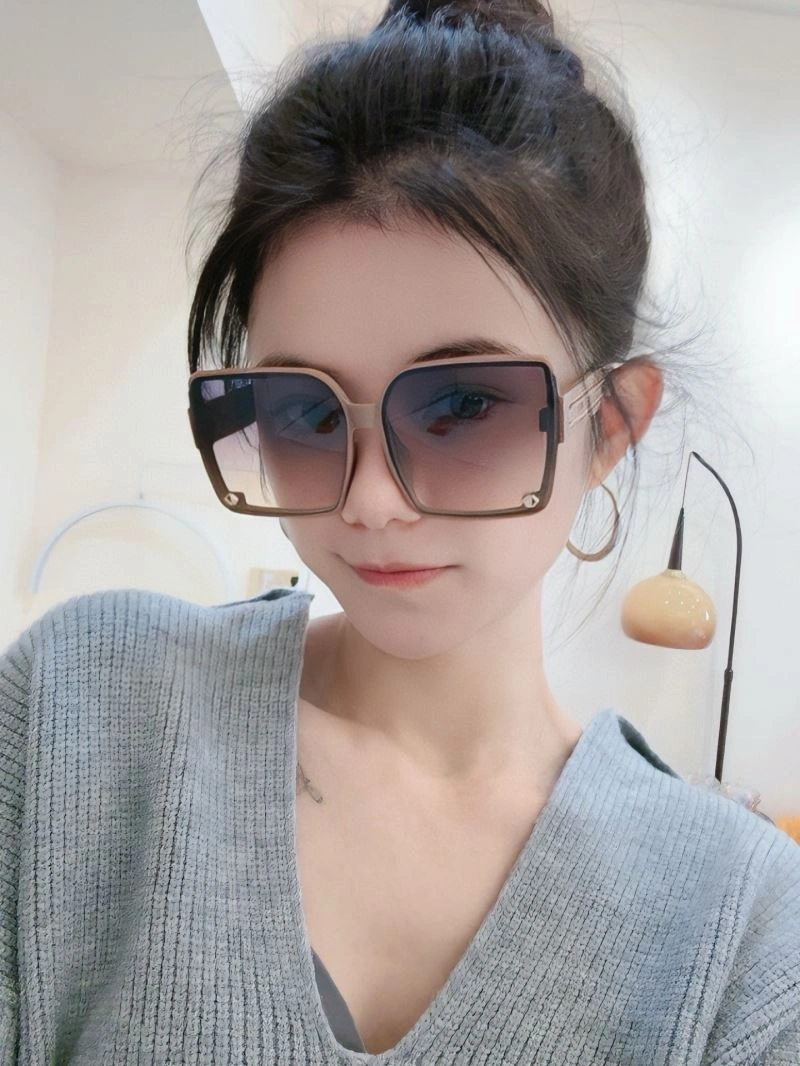 RelaxedFit Christian Dior Sunglasses 278881