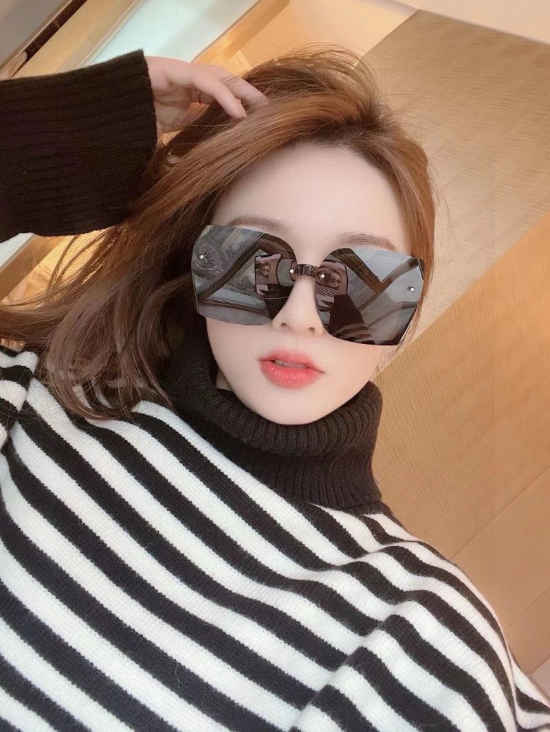 Supportive Christian Dior Sunglasses 278872