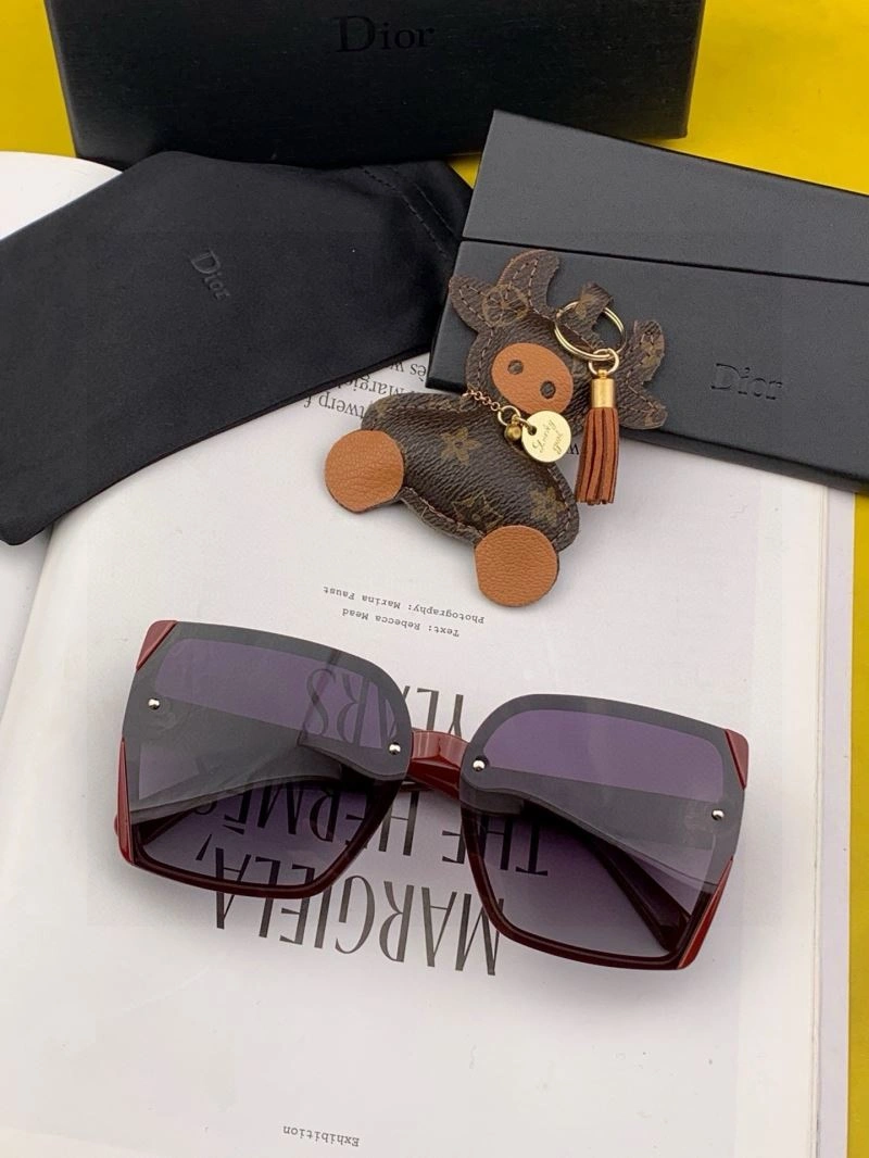 Supportive Christian Dior Sunglasses 278872