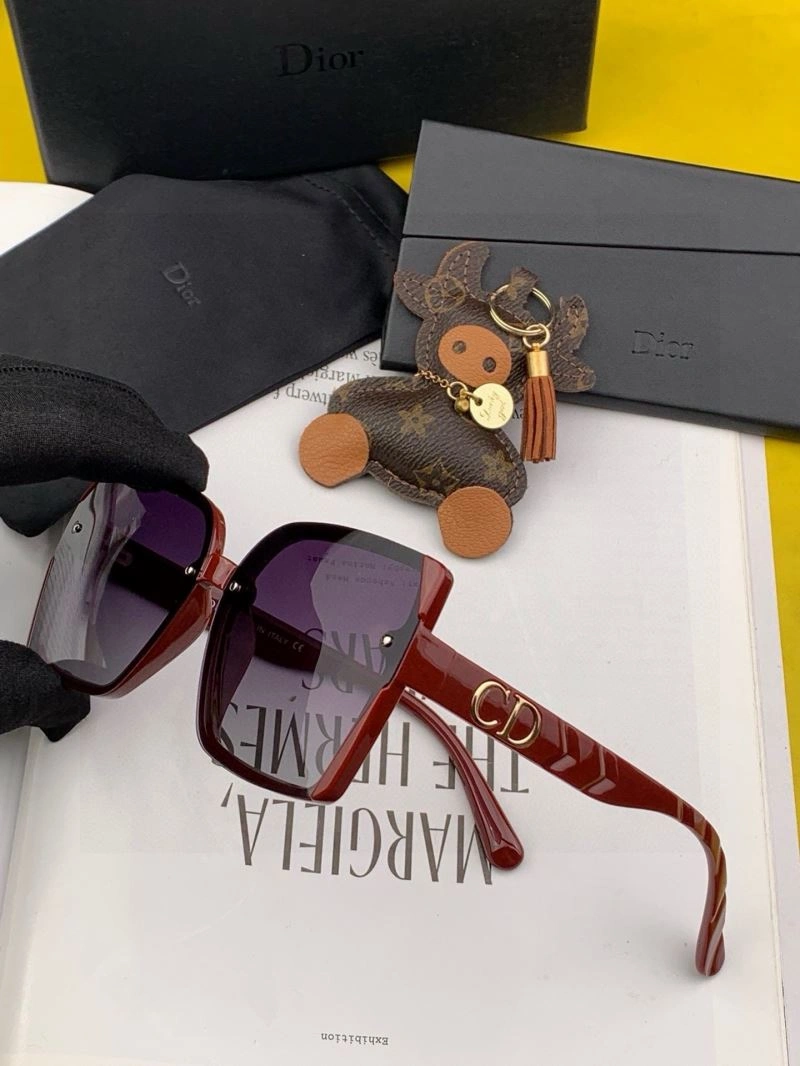 Supportive Christian Dior Sunglasses 278872