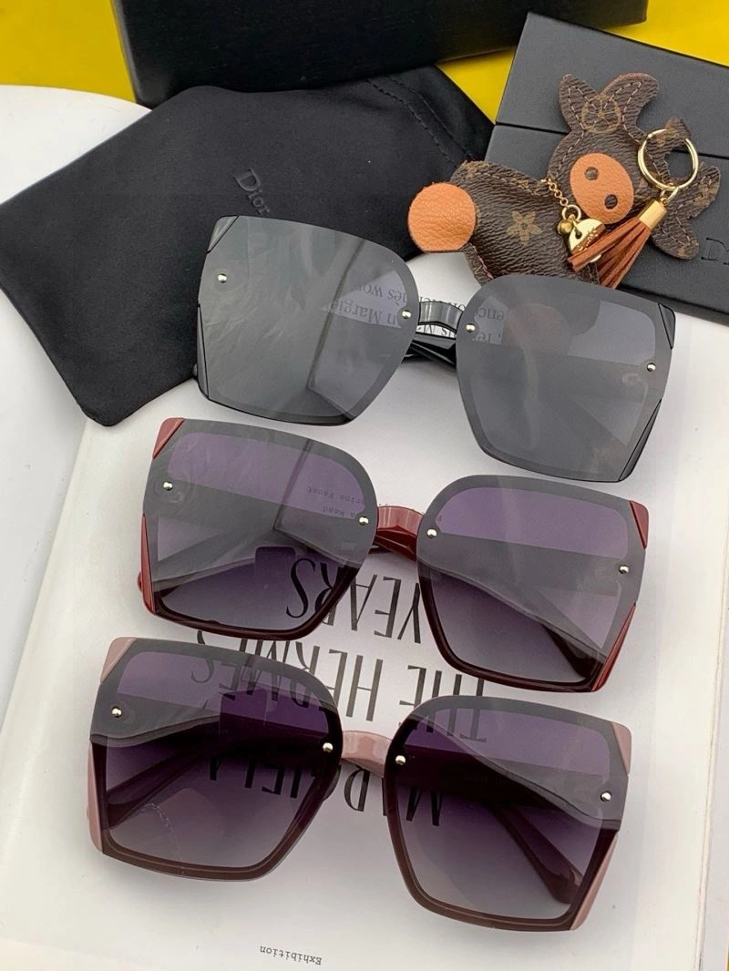 Supportive Christian Dior Sunglasses 278872