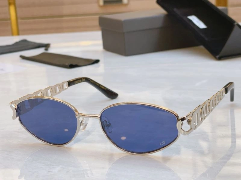 Fashionable Christian Dior Sunglasses 278856