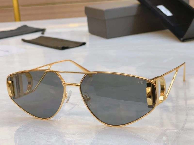 Functional Christian Dior Sunglasses 278855