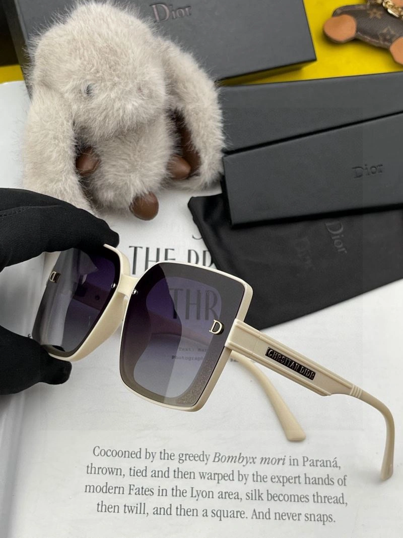 Christian Dior Sunglasses Unique 278853