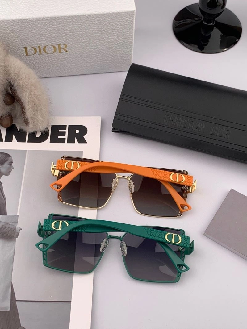 Supportive Christian Dior Sunglasses 278827