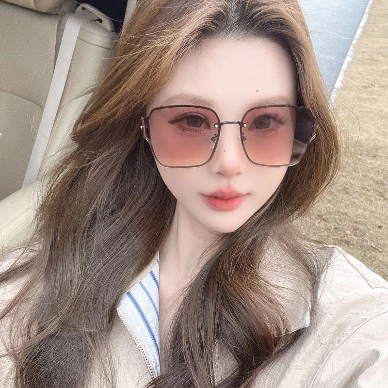 Christian Dior Sunglasses Refined 278834