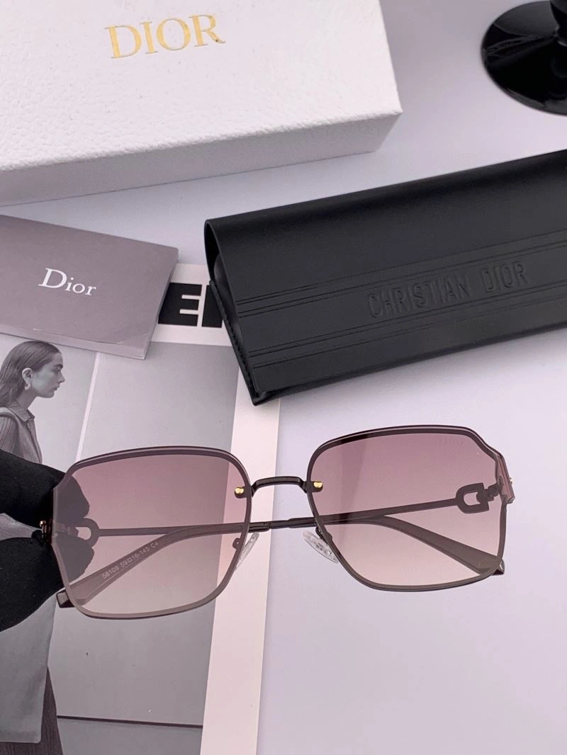 Christian Dior Sunglasses Refined 278834