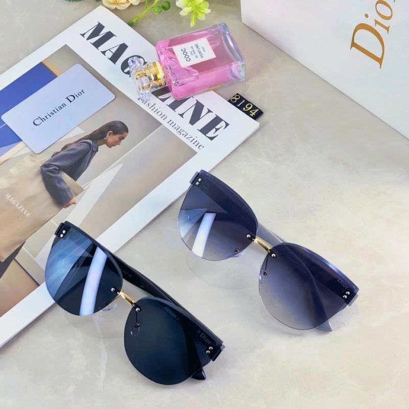 Effortless Christian Dior Sunglasses 278840