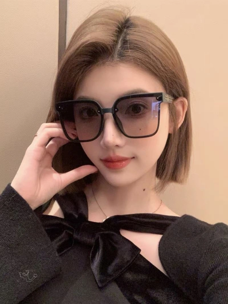 Christian Dior Sunglasses Fashionable 278842