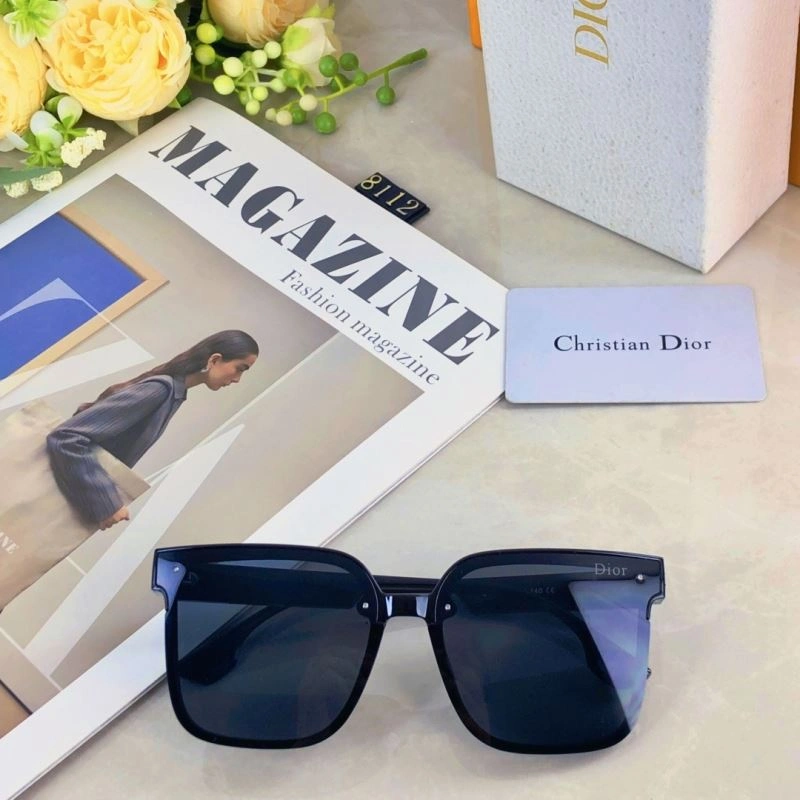 Christian Dior Sunglasses Fashionable 278842