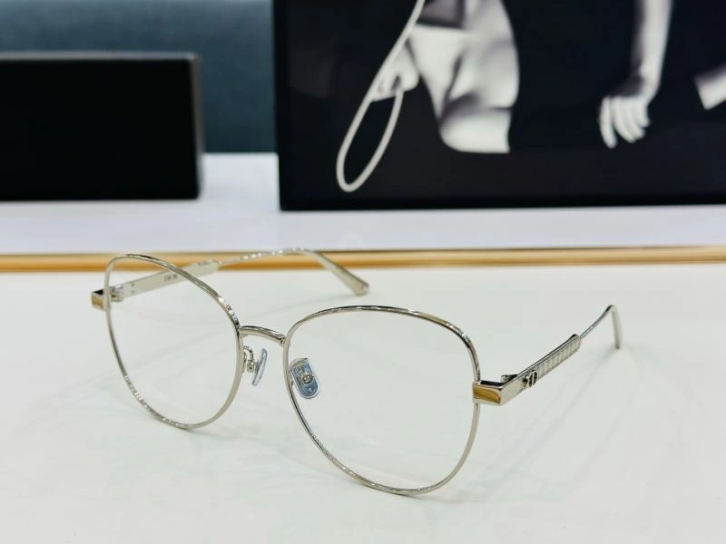 Christian Dior Sunglasses Snug 278841