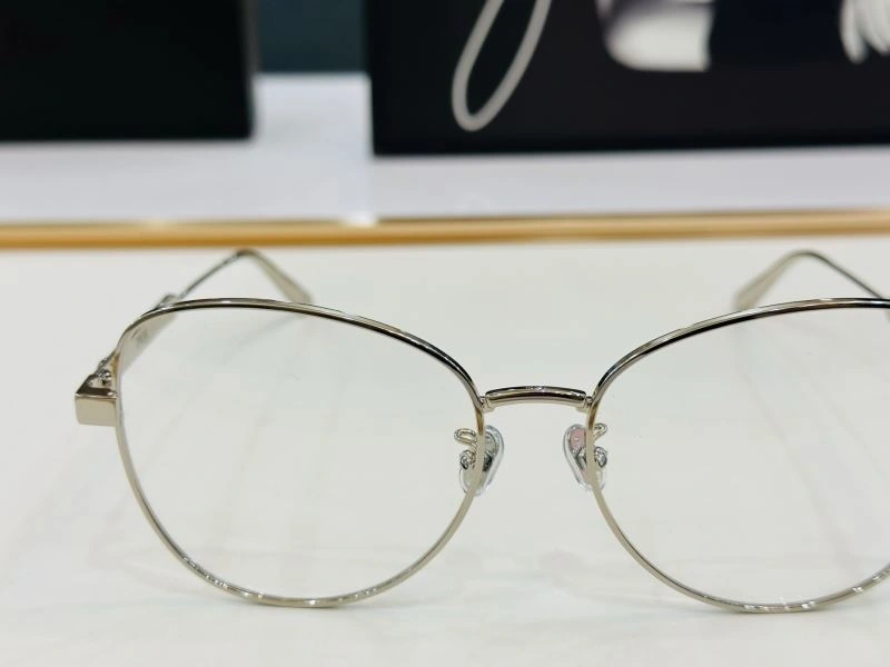 Christian Dior Sunglasses Snug 278841