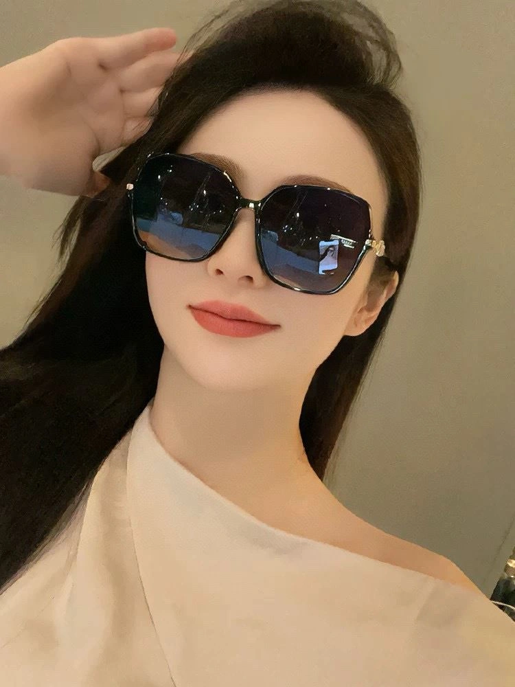 HighPerformance Christian Dior Sunglasses 278846