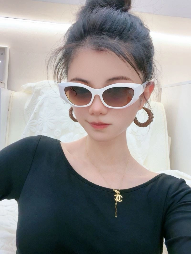 Christian Dior Sunglasses EyeCatching 278822