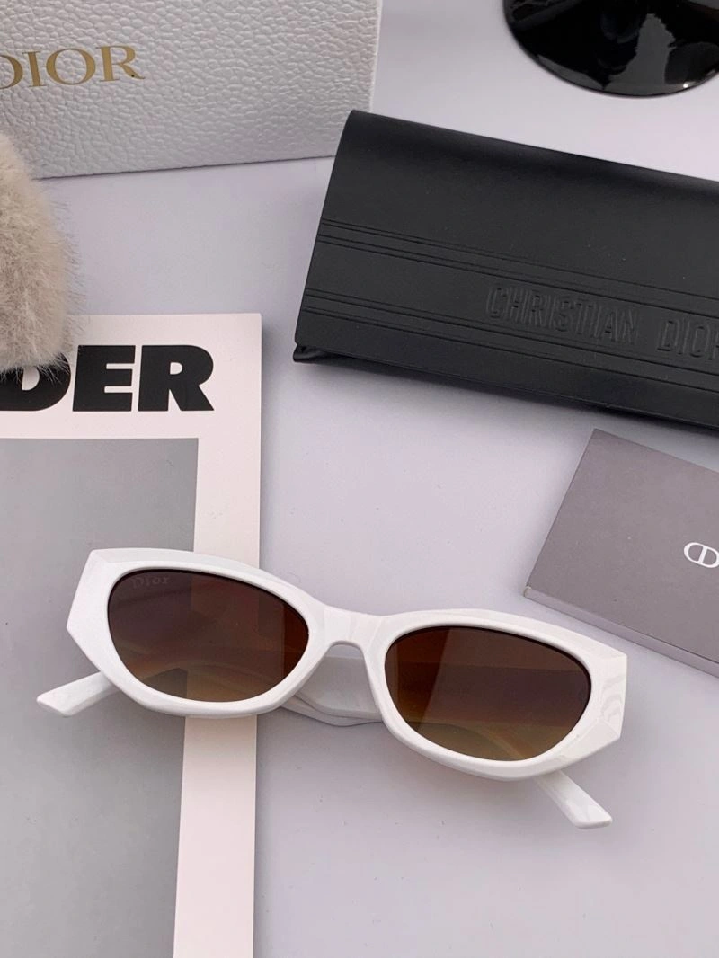 Christian Dior Sunglasses EyeCatching 278822