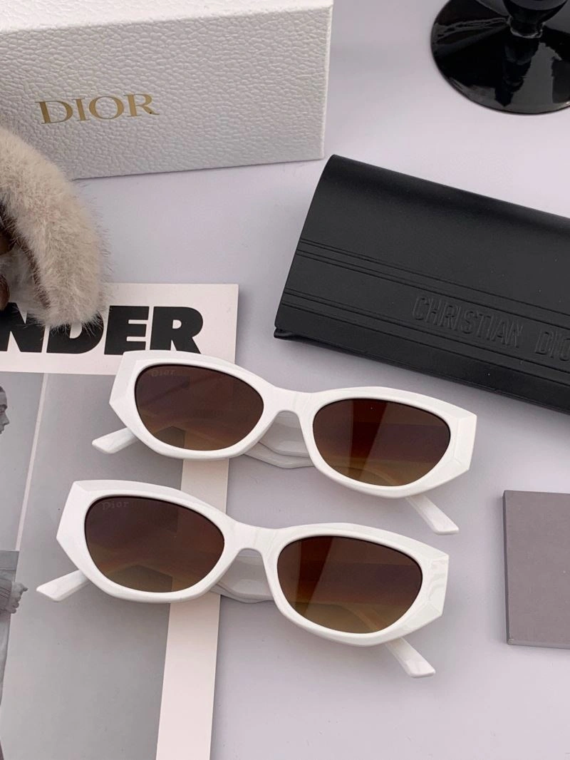 Christian Dior Sunglasses EyeCatching 278822