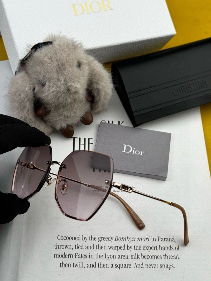 Christian Dior Sunglasses DailyWear 278847