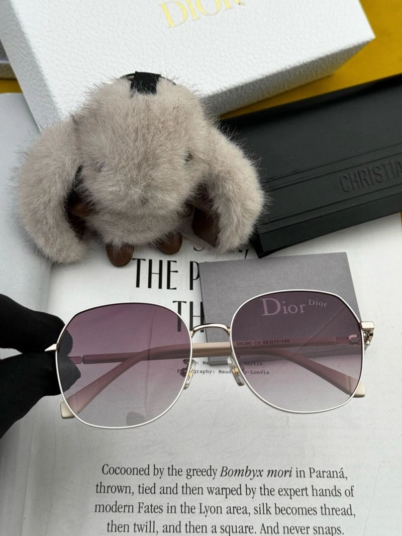 Tailored Christian Dior Sunglasses 278818