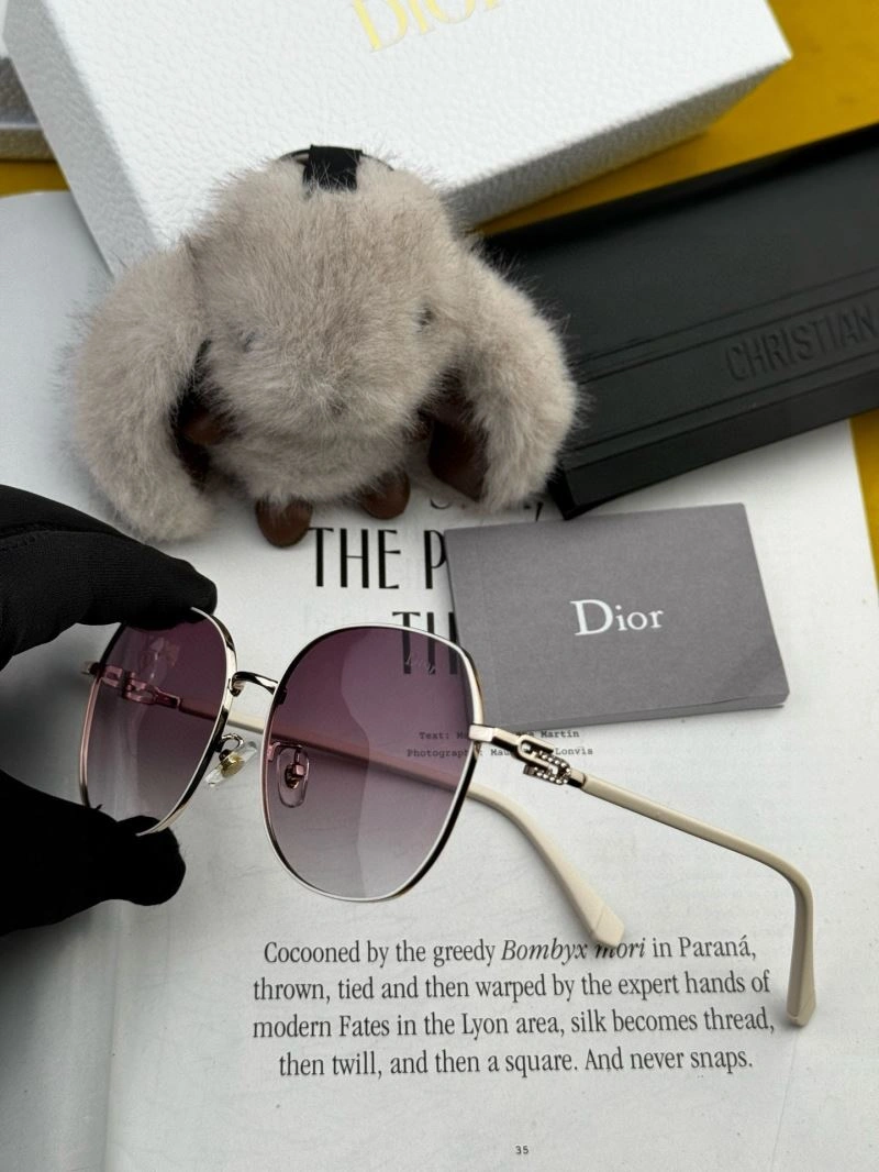 Tailored Christian Dior Sunglasses 278818