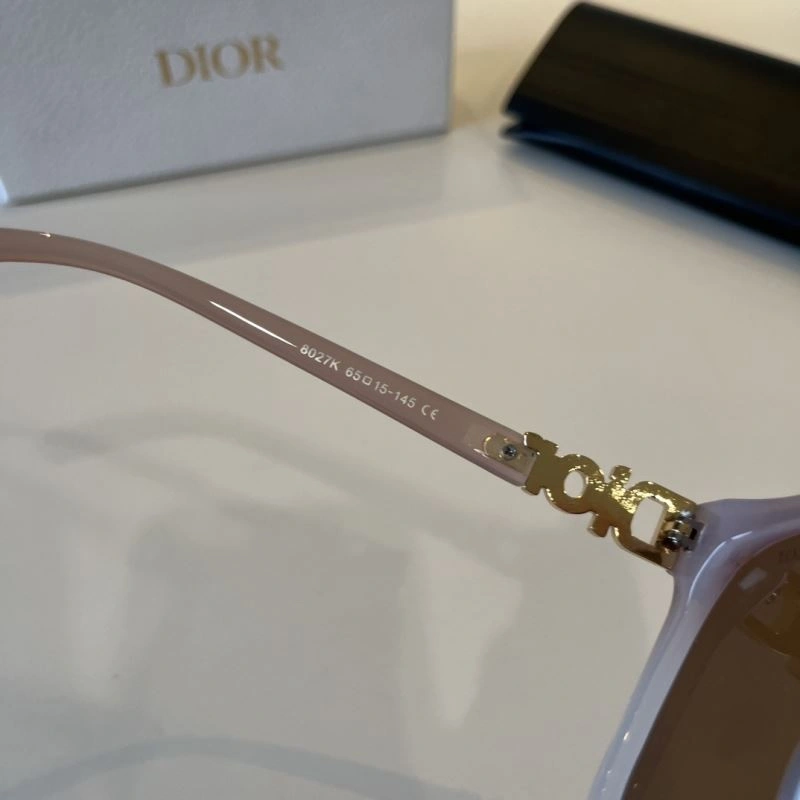 Popular Christian Dior Sunglasses 278832