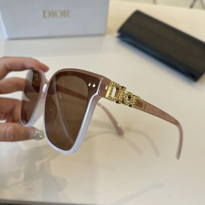 Popular Christian Dior Sunglasses 278832