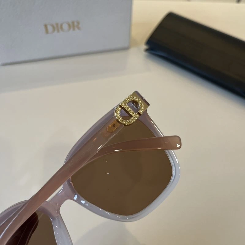 Popular Christian Dior Sunglasses 278832