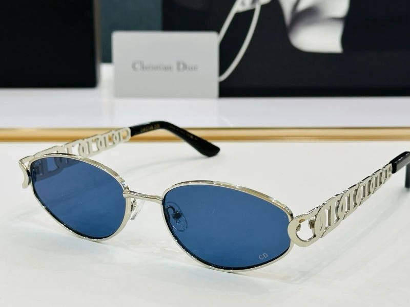 Christian Dior Sunglasses Attractive 278815