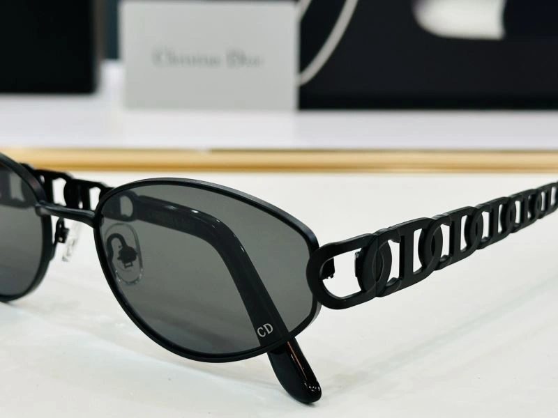 Christian Dior Sunglasses Attractive 278815
