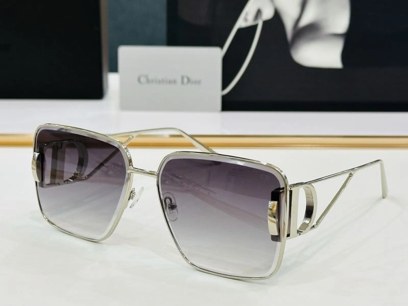 Christian Dior Sunglasses UrbanChic 278814