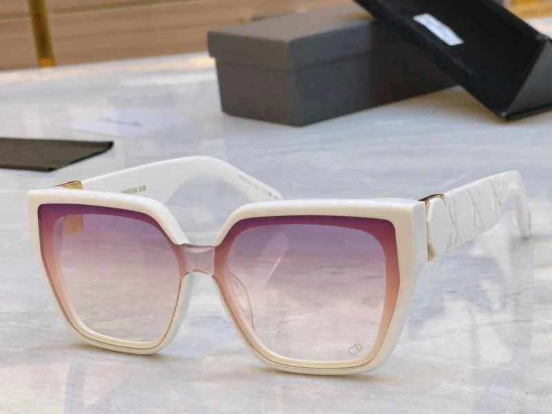 Christian Dior Sunglasses ModernLook 278813