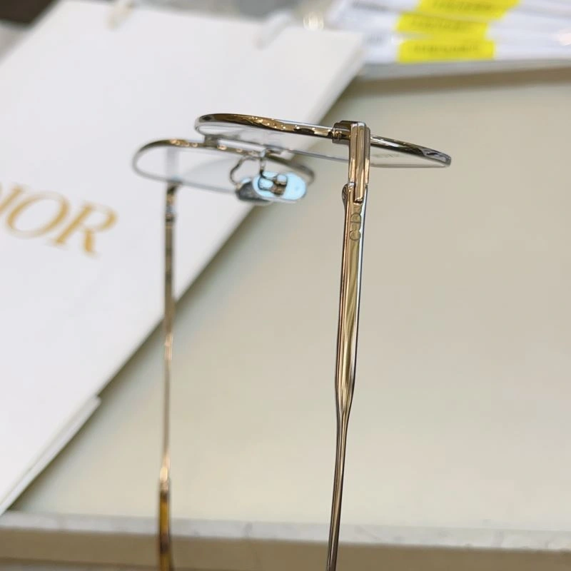 HighPerformance Christian Dior Sunglasses 278789