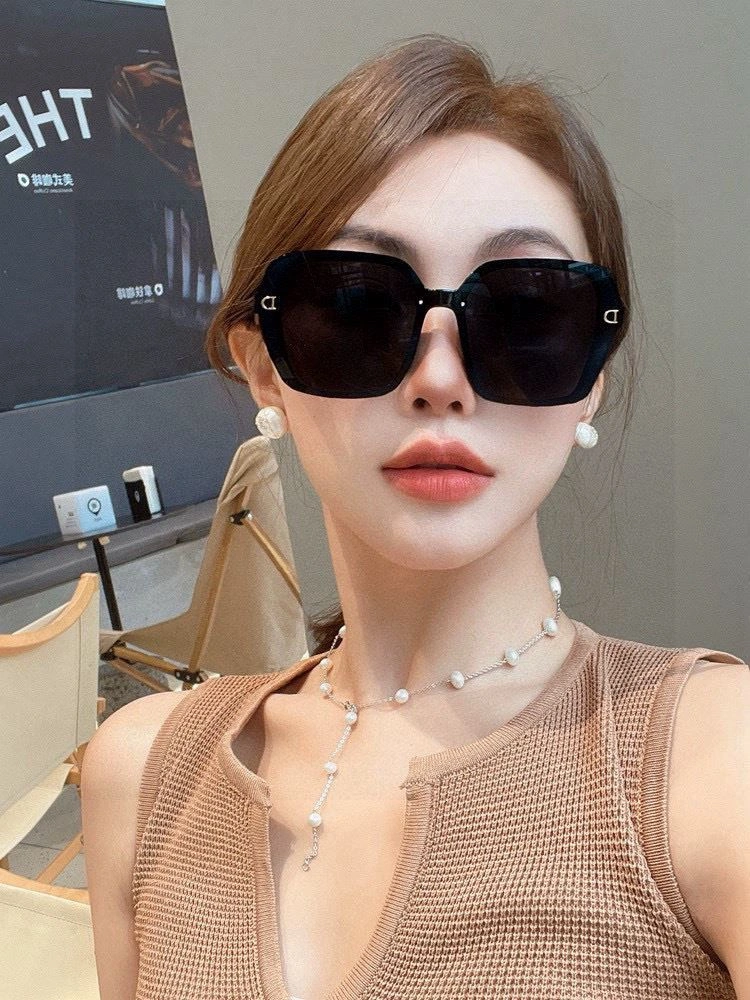Christian Dior Sunglasses Minimalist 278797