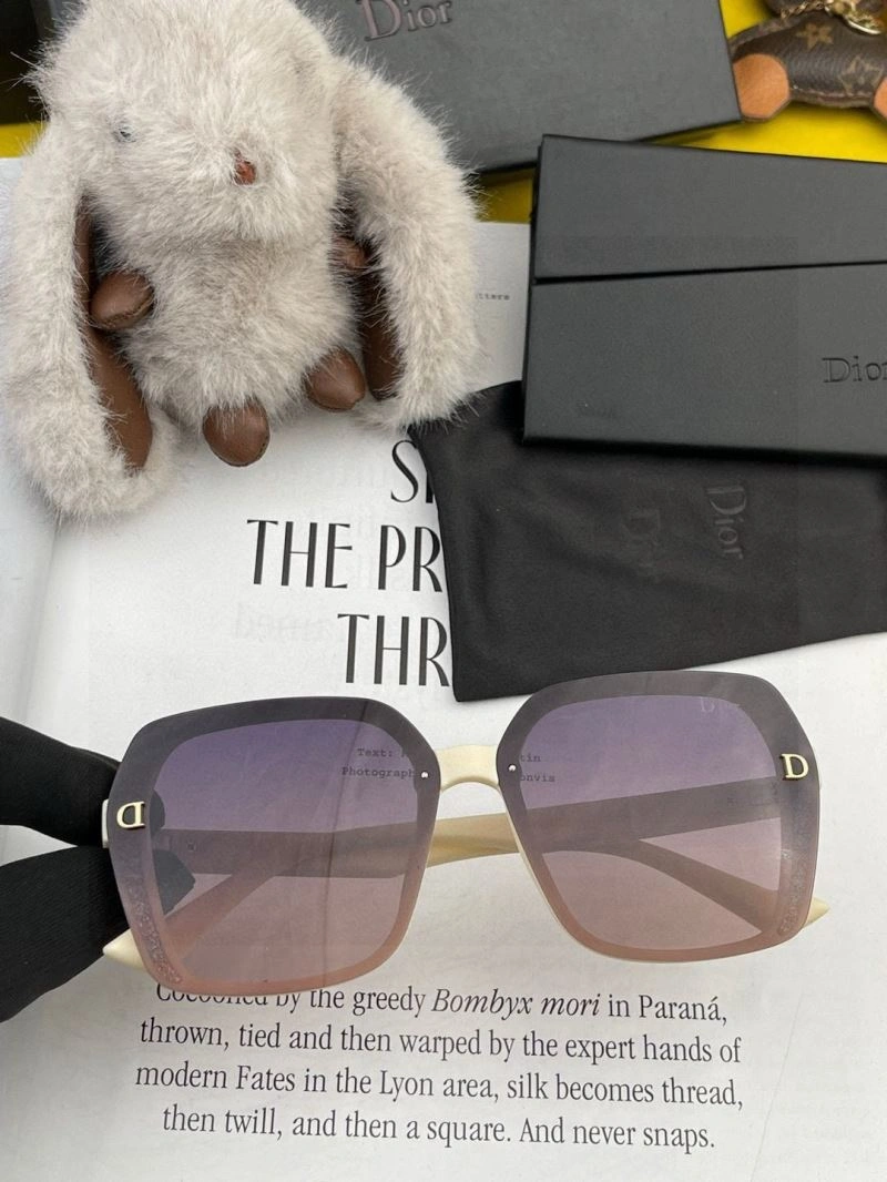 Christian Dior Sunglasses Minimalist 278797