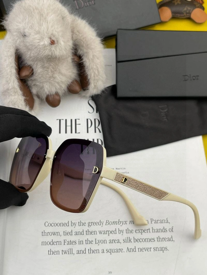 Christian Dior Sunglasses Minimalist 278797