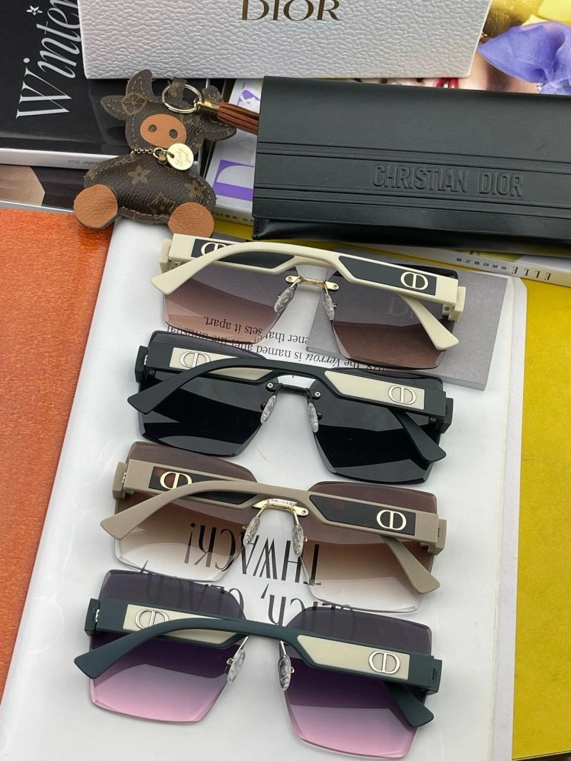 Christian Dior Sunglasses WellDesigned 278798